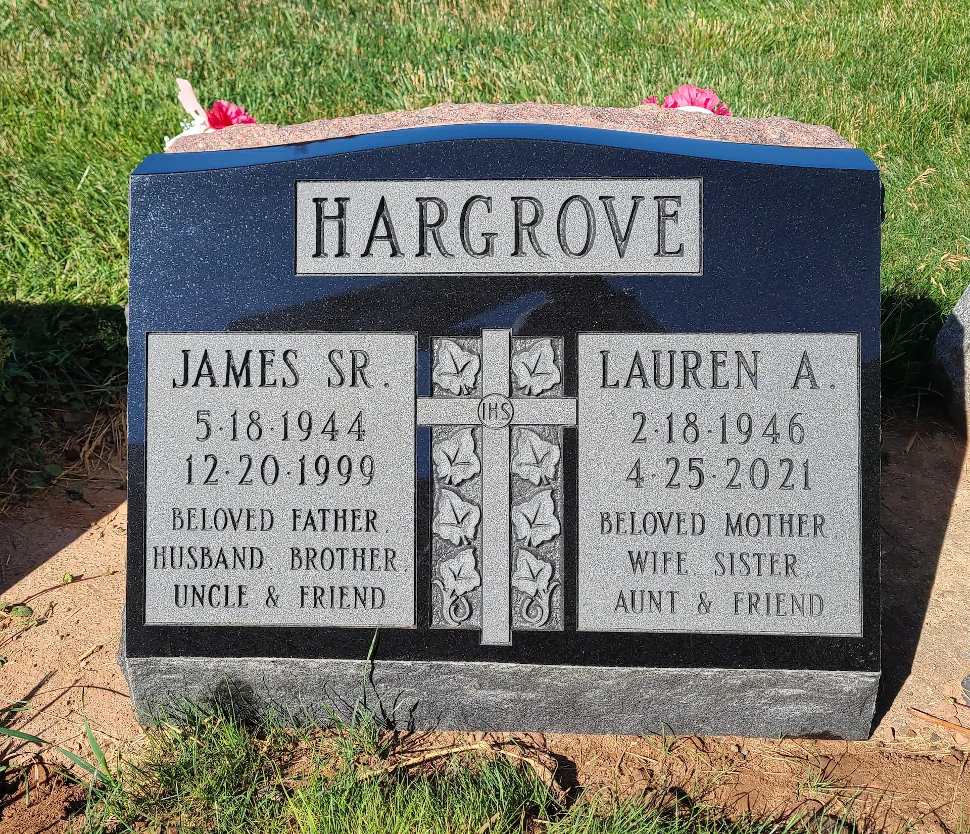 Granite Monument Company hand-carved by NJ Monument Company in NJ — image 2